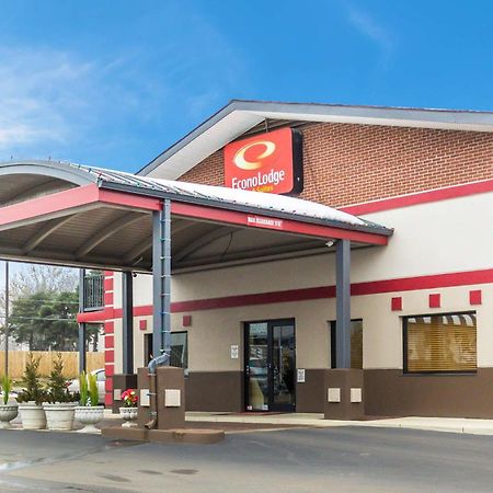 Econo Lodge Inn & Suites I-35 At Shawnee Mission Overland Park Exterior foto